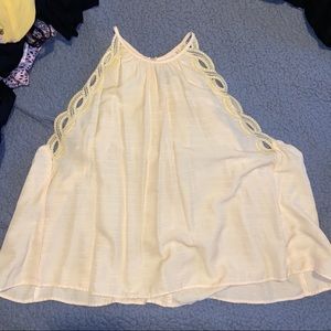 Yellow blouse Kendall and Kylie